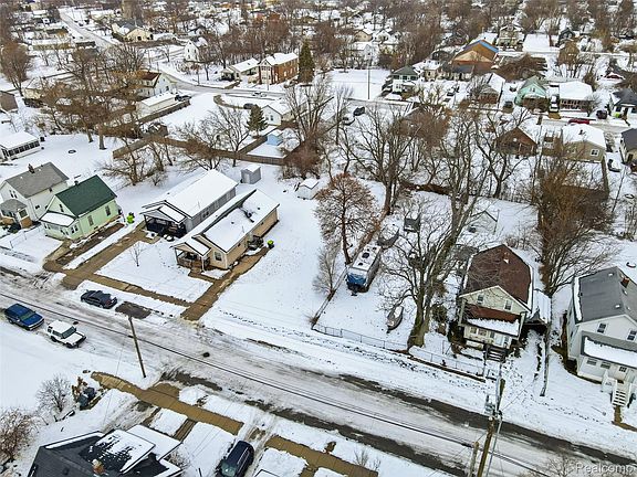 2nd image of 299 Central Ave