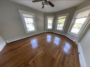 204 River St #210B, Cambridge, MA 02139