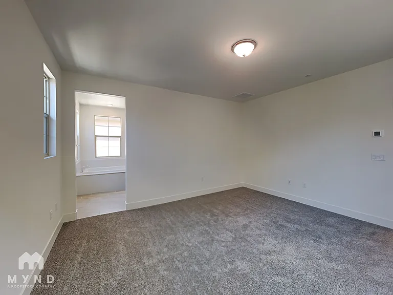 10554 Trill Way — Photo 6