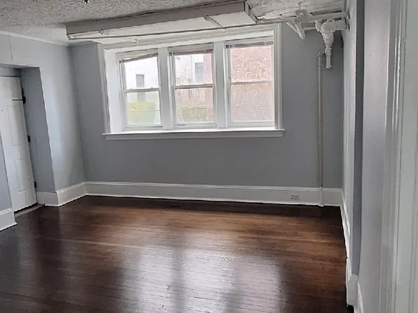 443 Maryland St, Orange, NJ 07050