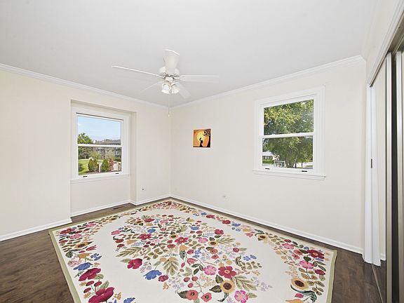 5th image of 115 W King George Ct
