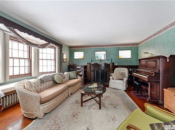 3rd image of 27 Cherry St