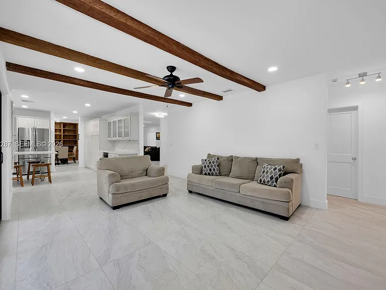 6860 SW 99th Ter — Photo 18