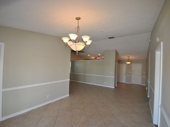 2nd image of 7645 NW 88th Ln