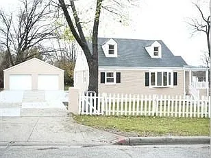 6611 Patterson St photo 1
