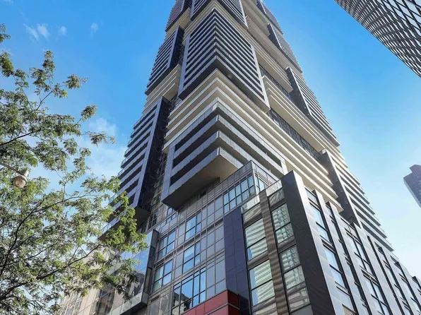 7 Grenville St #6512, Toronto, ON M4Y 0E9