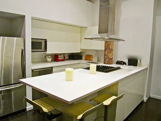 Rented by Sotheby's International Realty | media 1
