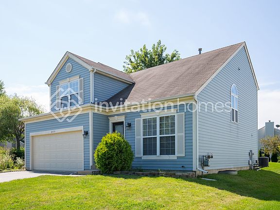 3rd image of 2359 Woodside Dr