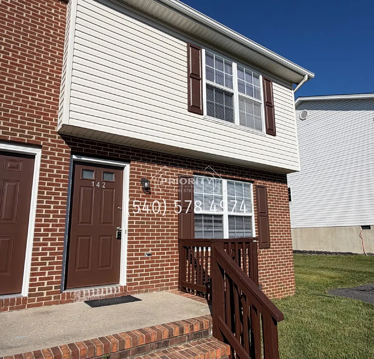 Newly Renovated 2-Bedroom 1.5-Bathroom Home on a Quiet Dead-End Street — Photo 2