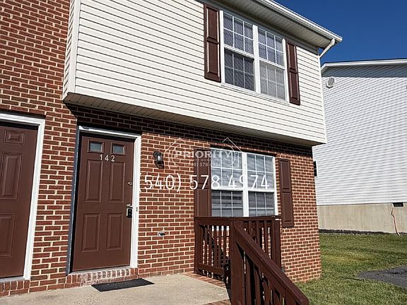 2nd image of 142 Suter St