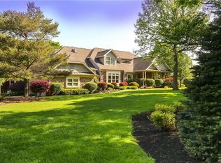 5151 Kraus Rd, Clarence, NY 14031