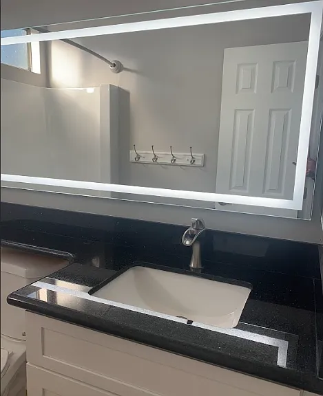 Monterey Villa Apartments — Photo 6
