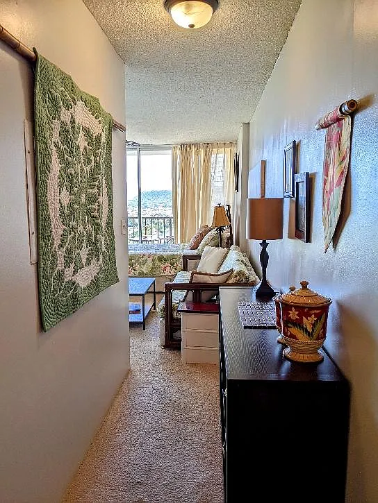 Building Photo - 2345 Ala Wai Blvd #2311