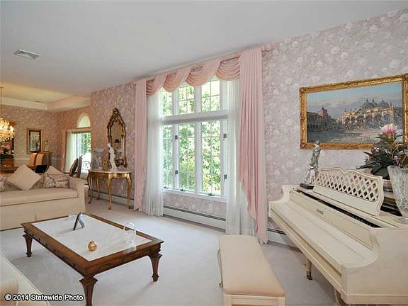 2nd image of 1 Garwaine Dr