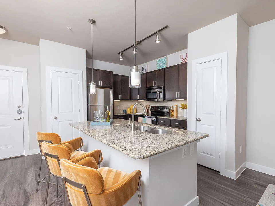 Highpoint at Cypresswood apartments community photo