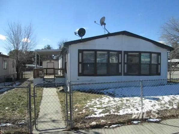 5699 E Mineral Dr, Boise, ID 83716