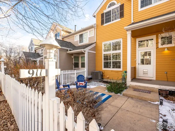 911 Snowberry St, Longmont, CO 80503