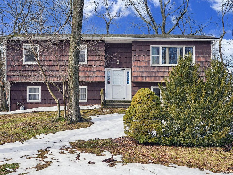 1st image of 19 Sheridan Avenue