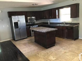 180 Old Airport Rd, Carrollton, GA 30116