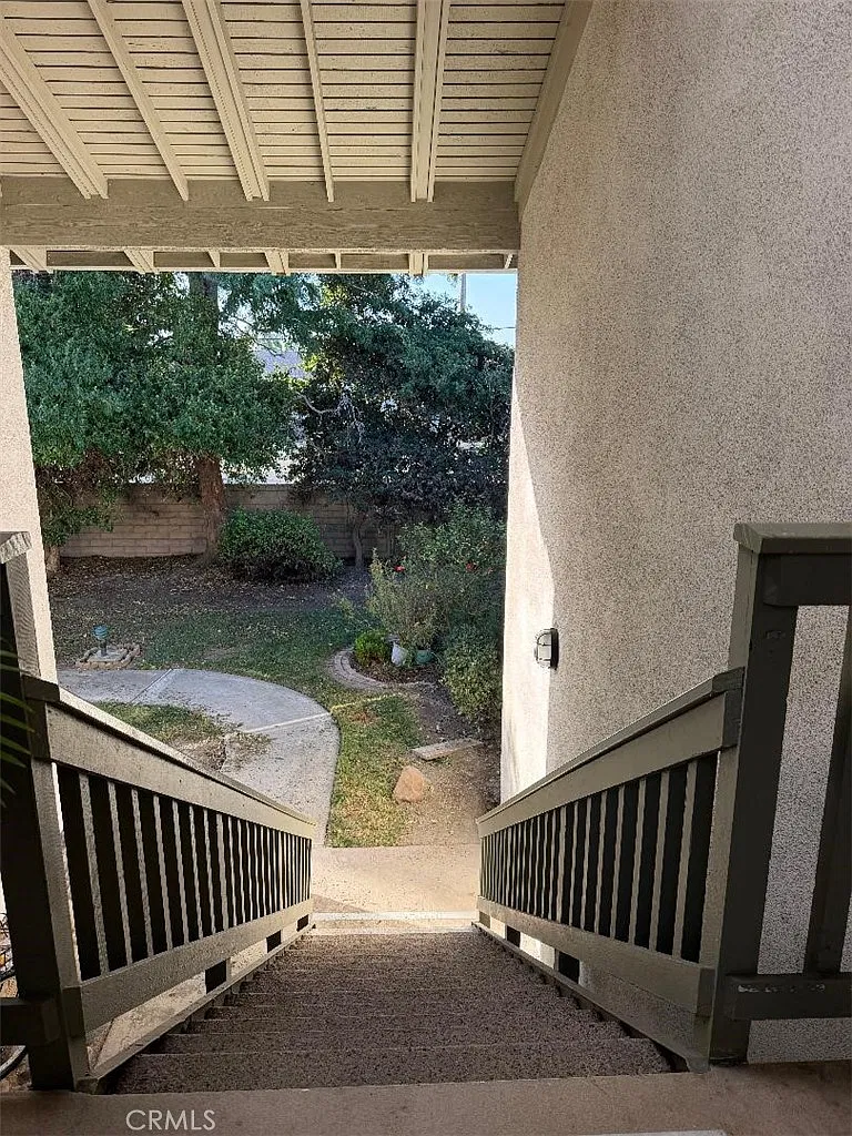 2 bed, 1032 sqft, $3,500 — Photo 4