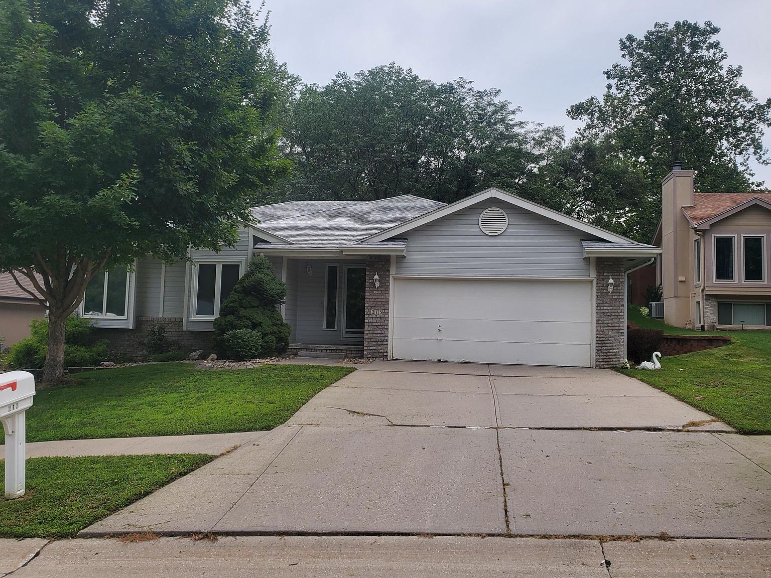 213 Lori Ln, Council Bluffs, IA 51503 Zillow