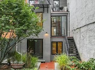 158 Carlton Ave APT 1, Brooklyn, NY 11205