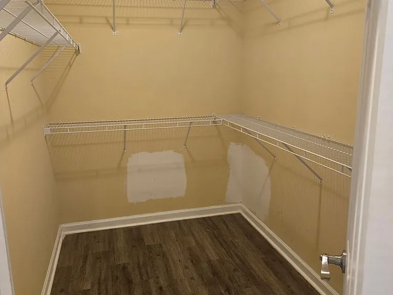 585 Cecily Dr — Photo 18