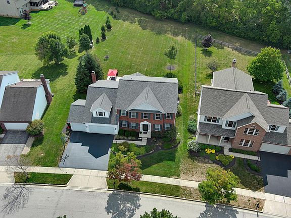4th image of 7735 Windsor Dr