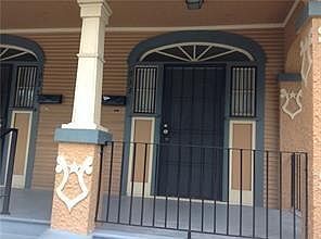 2nd image of 933 Saint Maurice Ave