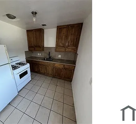 3061 S Robertson Blvd — Photo 2