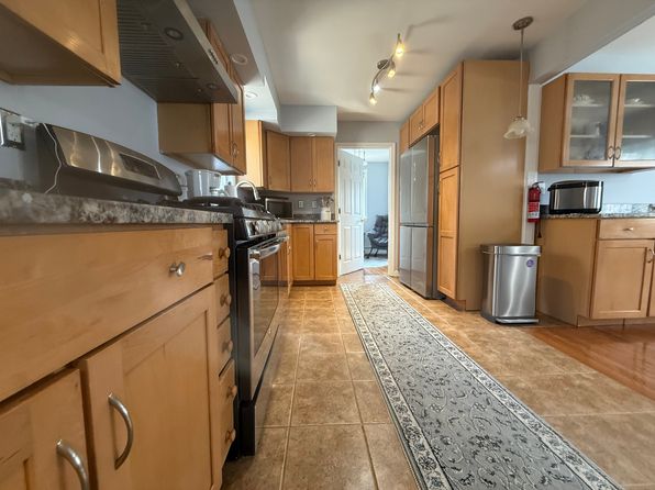508 3rd Ave Floor 2