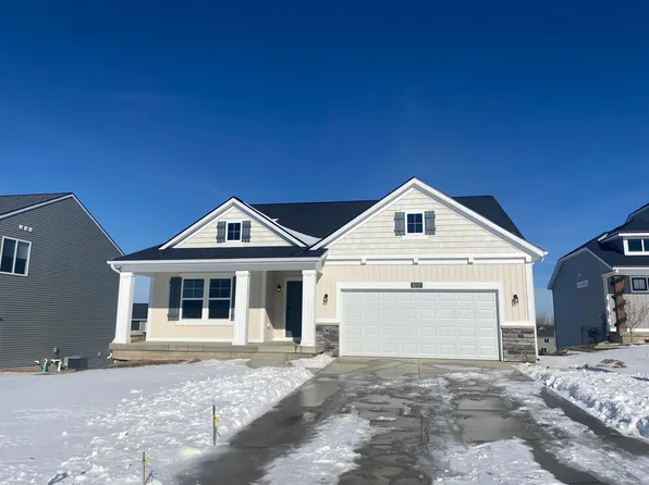 8237 Brickley St, Byron Center, MI 49315