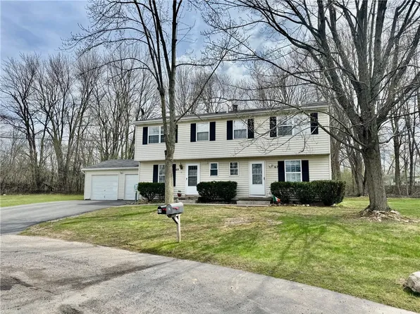 67-69 Havenwood Holw, Fairport, NY 14450