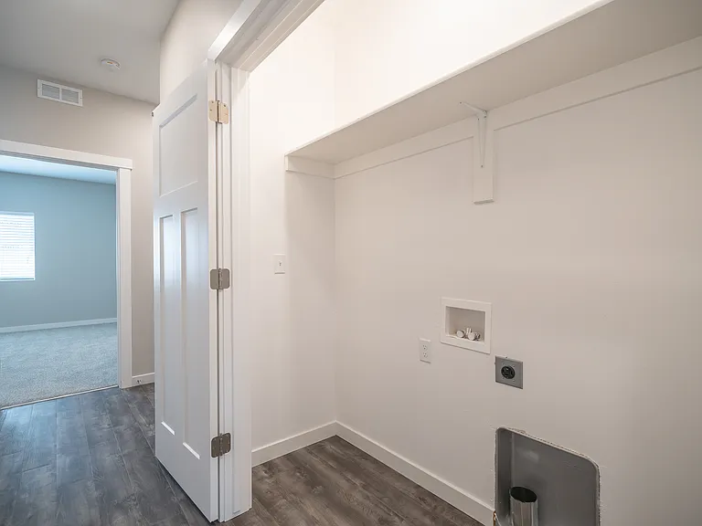 1927 Jennie Lee Dr #104 — Photo 22