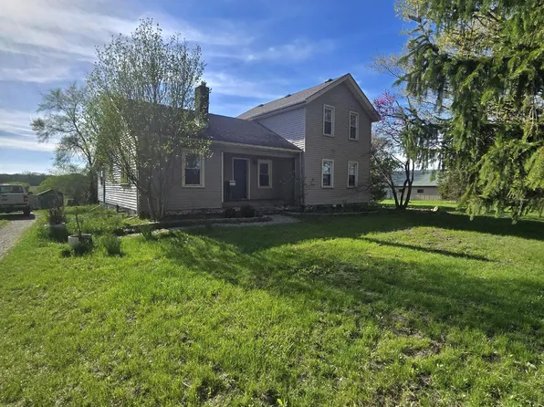 2348 Ives Rd, Leslie, MI 49251
