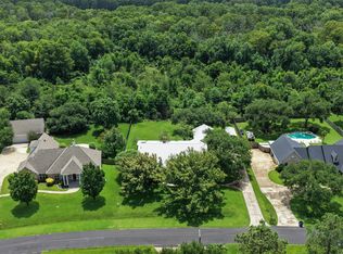 340 Hunters Hollow Dr, Bossier City, LA 71111