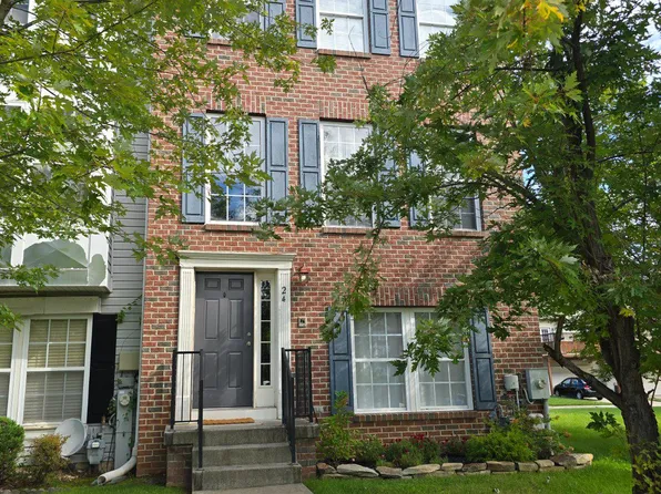 24 Hallsdale Ct, Baltimore, MD 21237