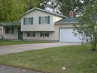 26313 Hickory Ln photo 1