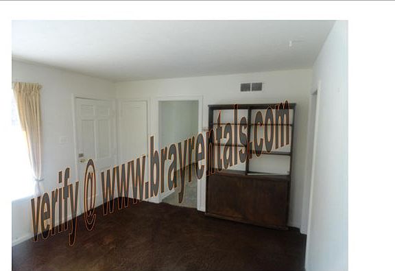 888 Hall Ave. living rm to kitchen watermarked