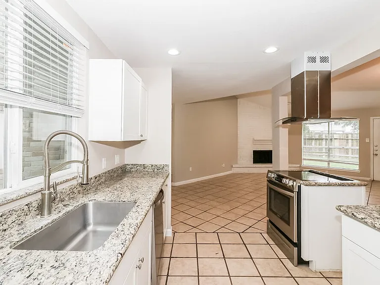 2631 Dawn Star Dr — Photo 8