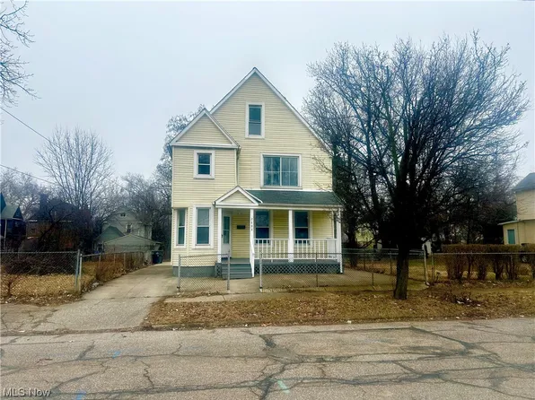 2193 E 35th St, Cleveland, OH 44115