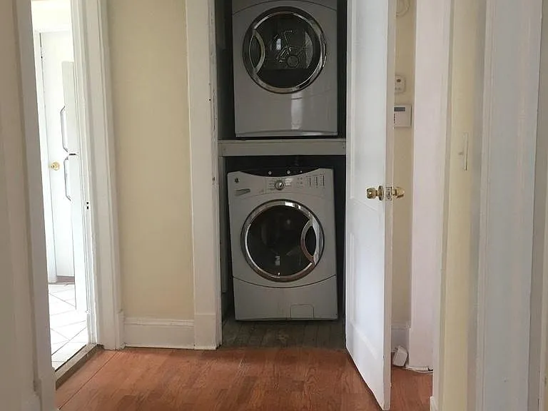 563 Morgan St NE — Photo 14