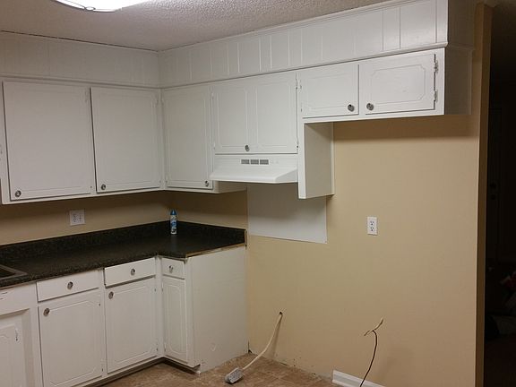 5th image of 193 McArthur St