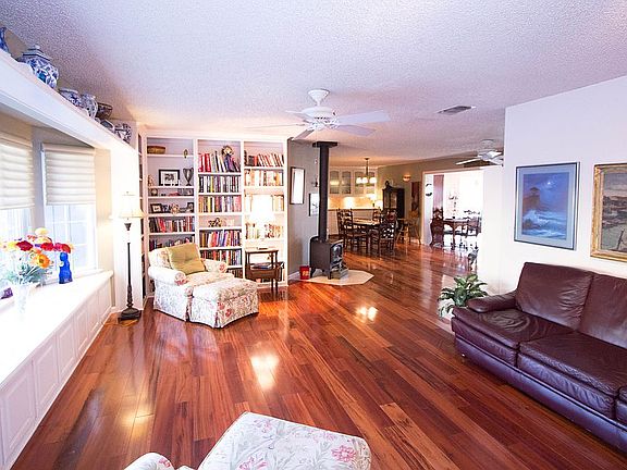 5th image of 32316 Shah Ct