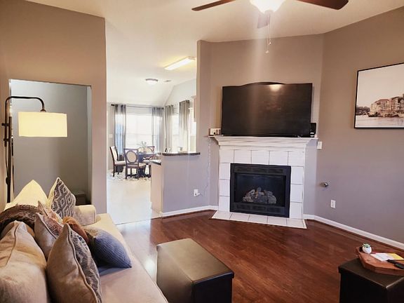 4th image of 2761 Virginia Woods Pl
