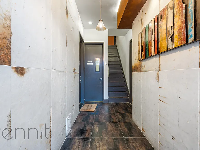 686 Jefferson Ave #2L — Photo 16