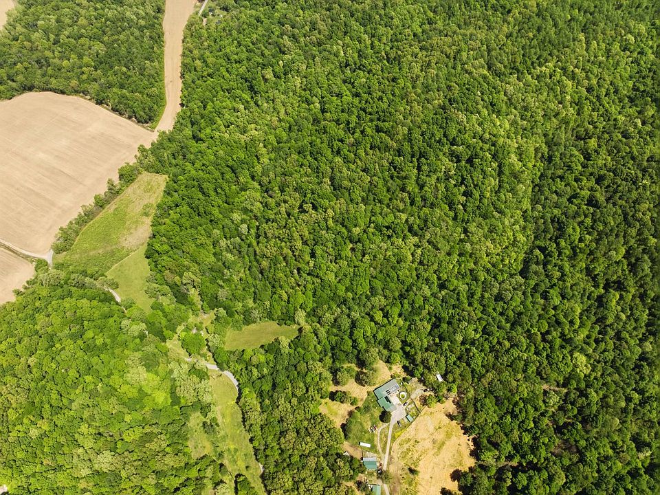 1st image of 2476 Round Hill Rd