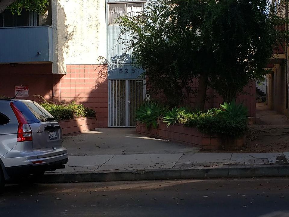 1st image of 523 Ashland Ave APT 4