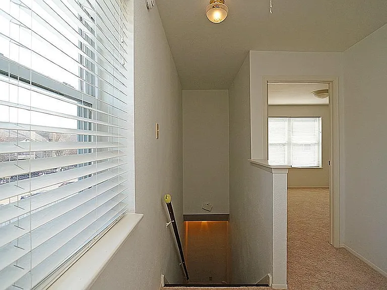 7659 Cambridge St — Photo 8