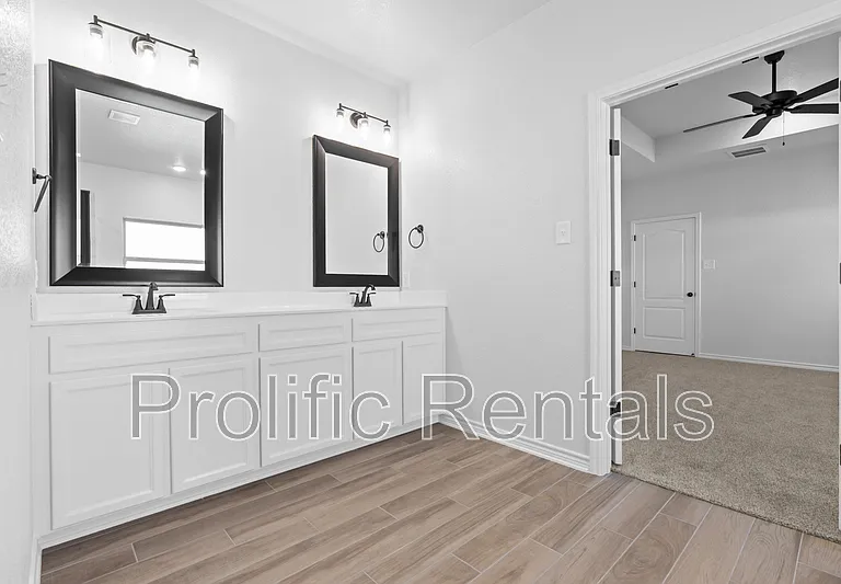 507 Tooter St — Photo 28